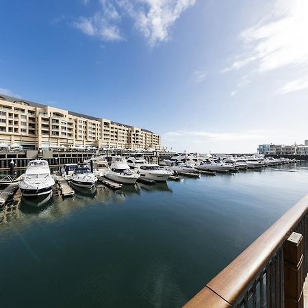 Oaks Glenelg Liberty Suites Аделаида Экстерьер фото
