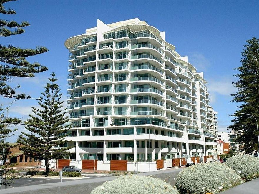 Oaks Glenelg Liberty Suites Аделаида Экстерьер фото
