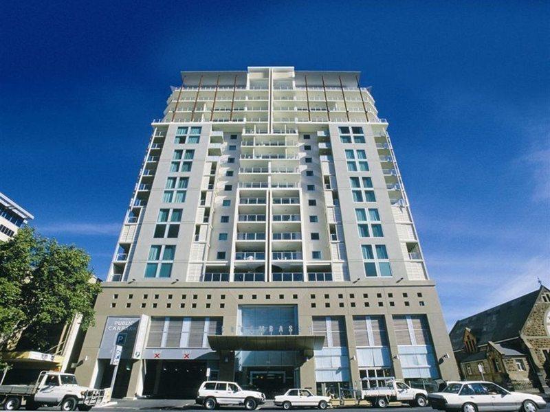 Oaks Glenelg Liberty Suites Аделаида Экстерьер фото